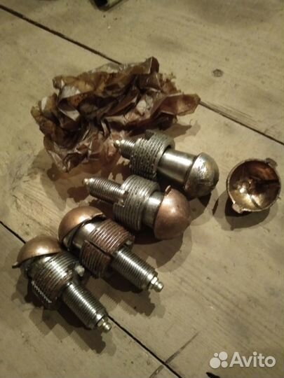 Шкворня поворотного кулака УАЗ (ремкомплект)