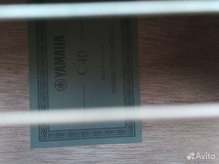 Классическая гитара yamaha c40