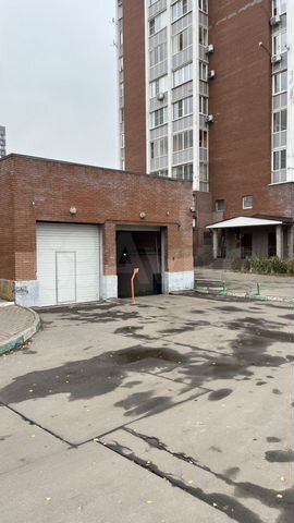 Машиноместо, 15 м²