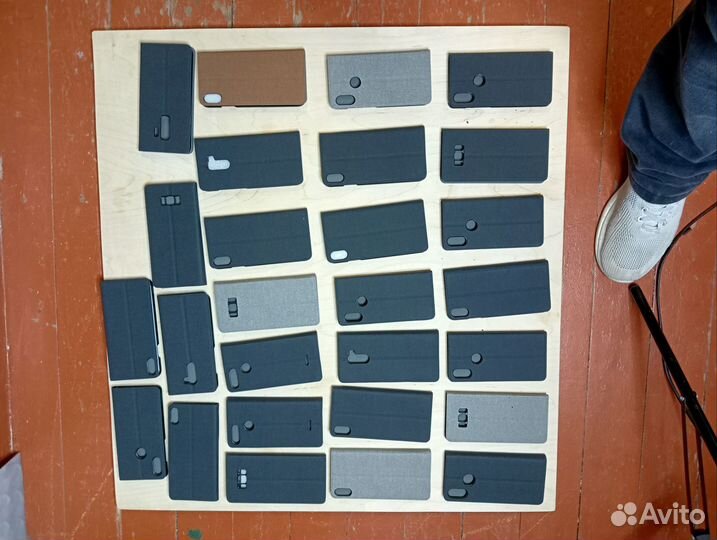 Чехлы для телефонов