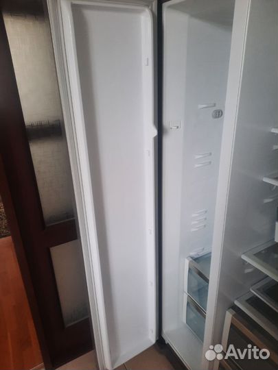 Холодильник на запчасти