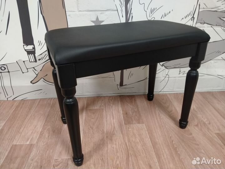 Банкетка для пианино