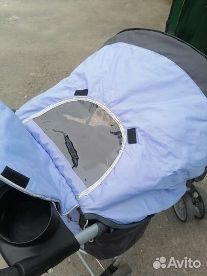 Прогулочная коляска
