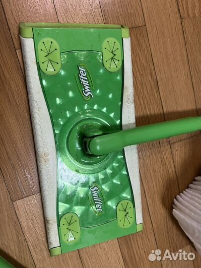 Swiffer швабра и 25 салфеток новых
