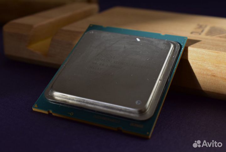 Intel Xeon Е5 2680 V2