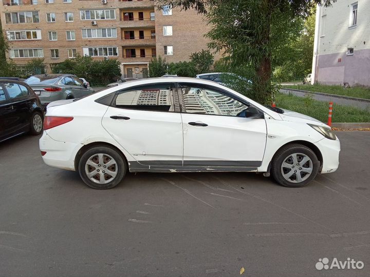 Hyundai Solaris 1.6 МТ, 2013, 450 000 км