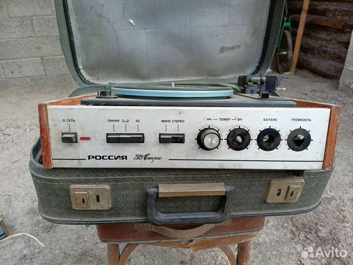 Стереомагнитоэлектрофон