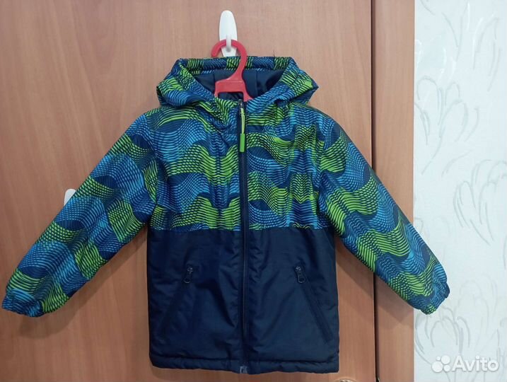 Куртка демисезонная на мальчика 104