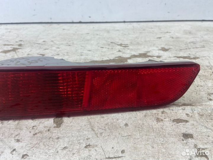 Фонарь противотуманный задний правый Mitsubishi