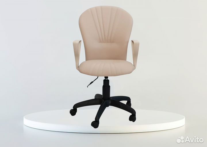Офисное кресло Варна