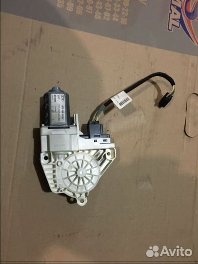 Моторчик стеклоподъемника задний правый ауди А6 С6