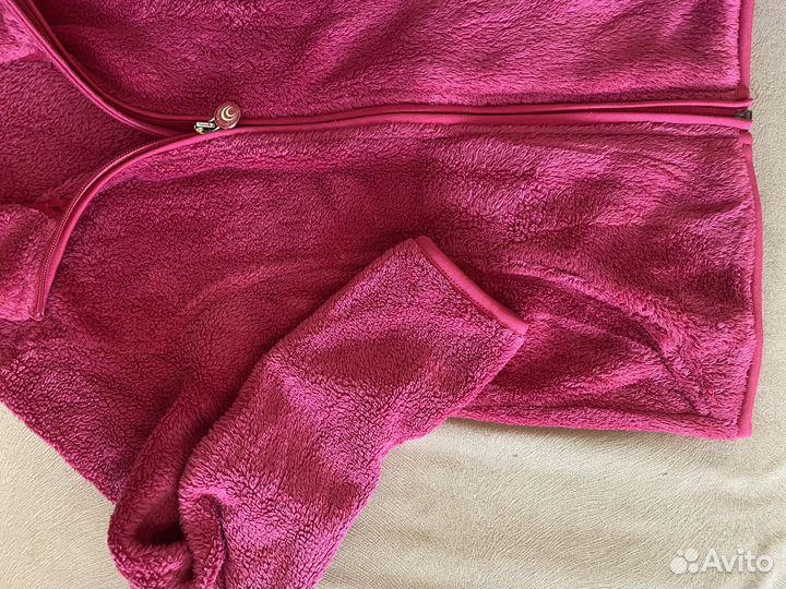 Флисовая кофта для девочки 134р