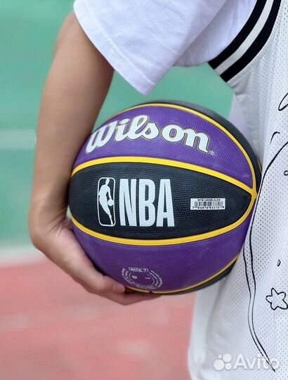Баскетбольный мяч Wilson