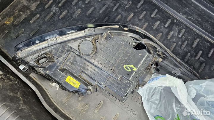 Левая фара кия сид