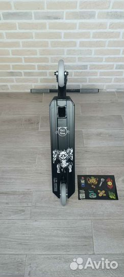 Трюковой самокат tech team ragtag