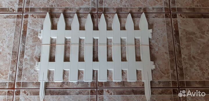 Декоративный заборчик