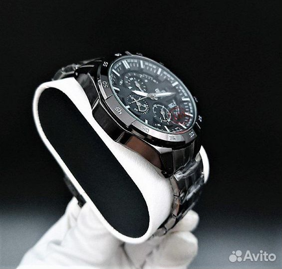 Часы кварцевые Casio Edifice