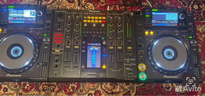 Диджейский комплект DJM- 2000 NXS и CDJ-2000 NXS