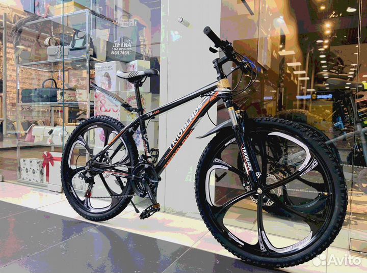 Велосипед на литых дисках