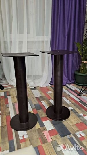 Подставки под колонки