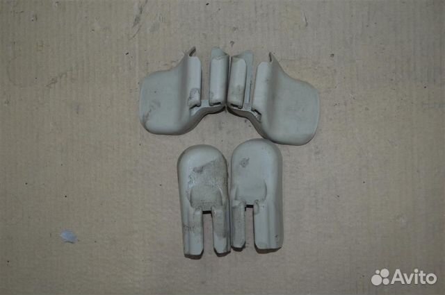 Накладка салазок сиденья Nissan Primera P12E 2002