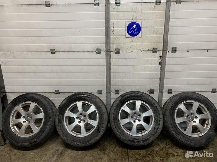 Volvo XC60 диски литые в сборе с шинами R17