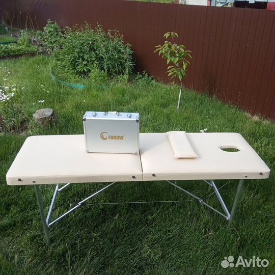 Продам кушетку и Биознергомассажер