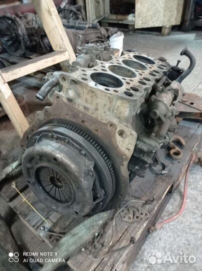 Двигатель 4D31 в разборе