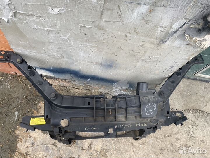 Передняя панель телевизор форд фиеста