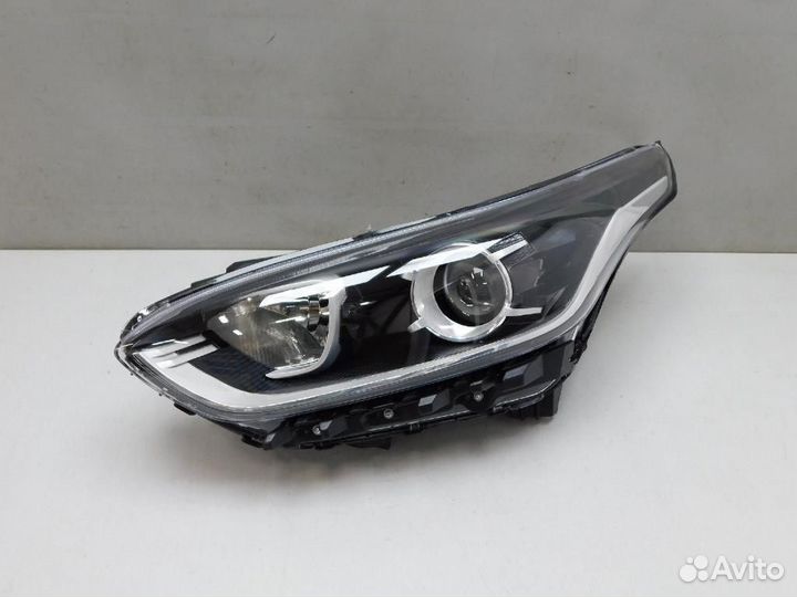 Фара левая Kia Cerato