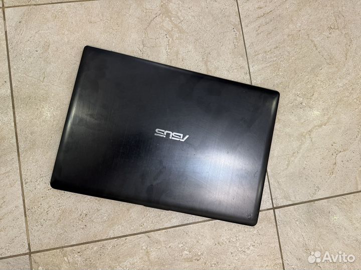 Ноутбук asus