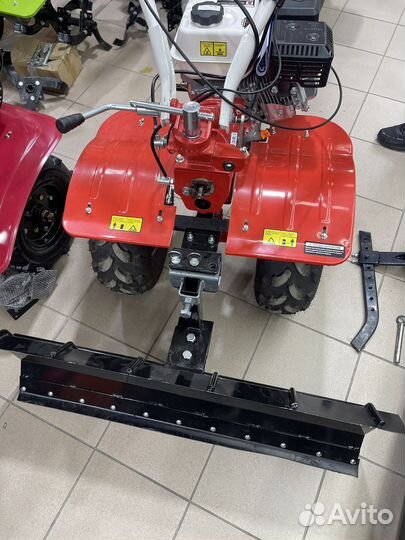 Мотоблок Honda+Отвал