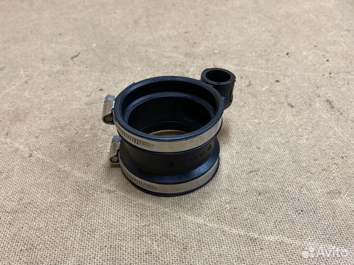 Патрубок дроссельной заслонки Mercedes w124 m111