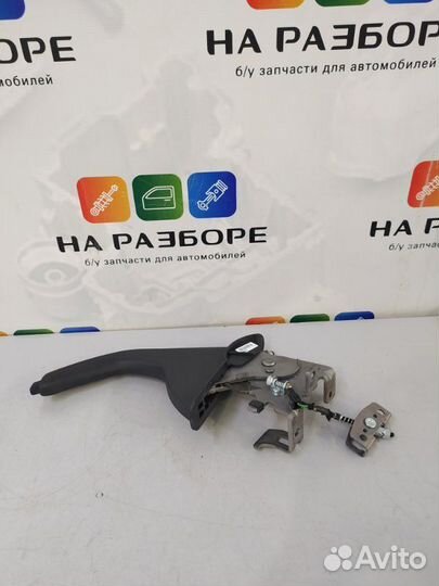 Ручка ручного тормоза Hyundai Solaris