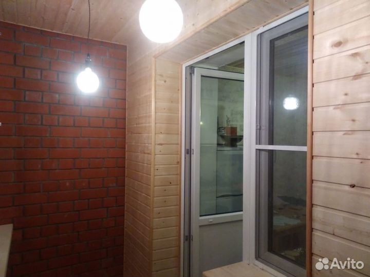 Пластиковые окна на балкон z-7251