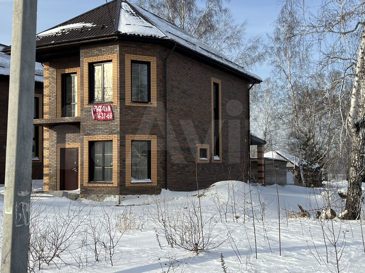 Коттедж 128 м² на участке 5,5 сот.