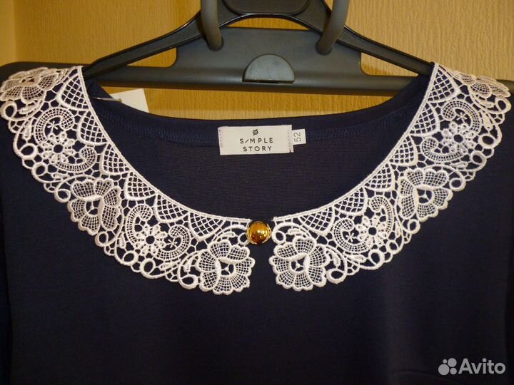 Платье новое трикотаж+бел. воротник, р. 48-50