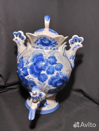 Самовар фарфоровый гжель