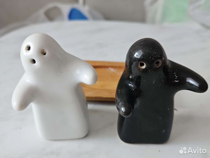 Солянка и перечница в форме человечков