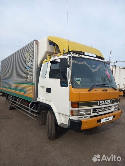 Isuzu Forward (F-Series), 1992