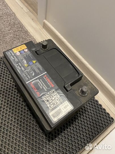 Аккумулятор автомобильный 60 ач