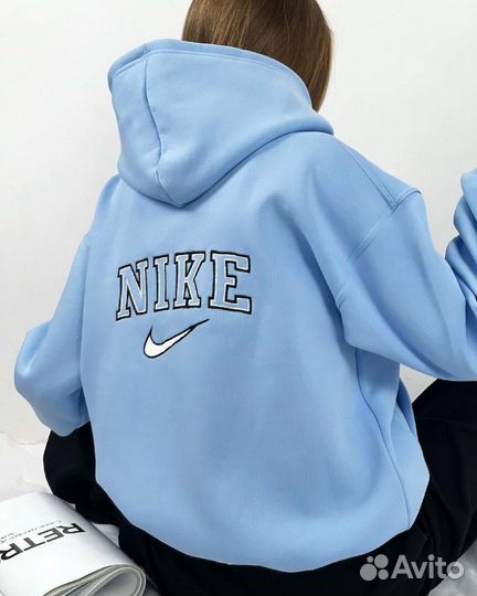 Худи на замке