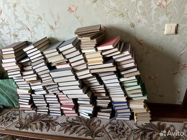 Старинные книги