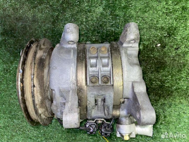 Компрессор кондиционера CD17 Nissan AD vsgy10 9260