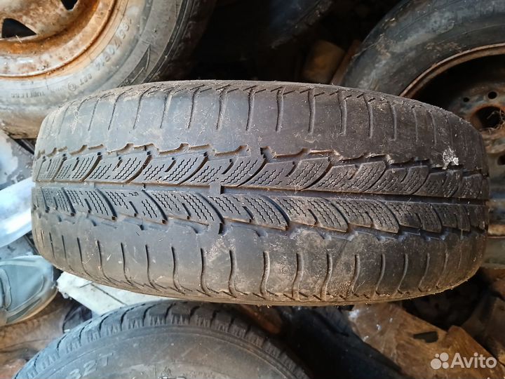 Golf 2 запчасти фаркоп,колеса читайте описание