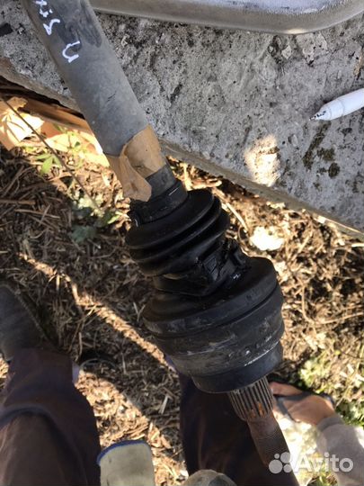 Задний левый привод Мерседес GL166 ml166