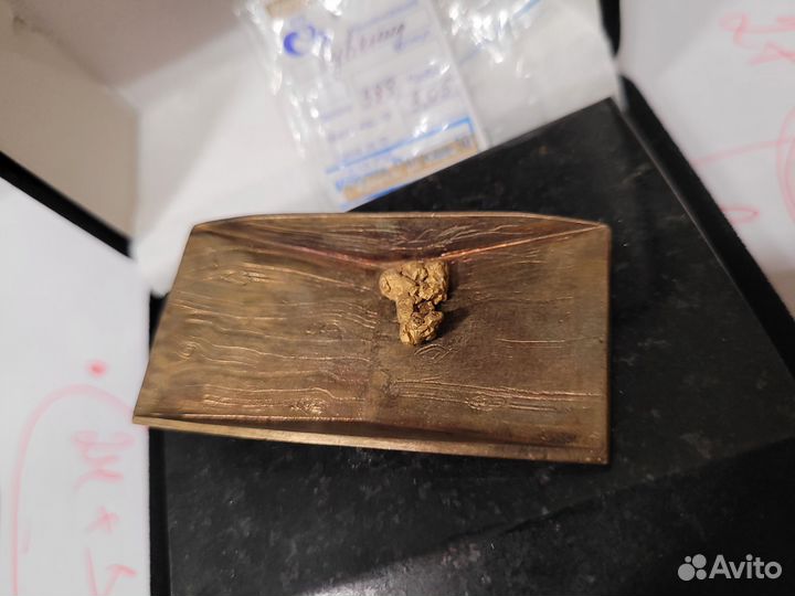 Сувенир самородок