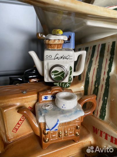 Английский чайник и кружка
