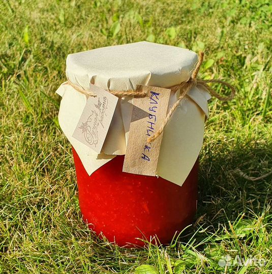 Клубника (живая ягода перетертая с сахаром)