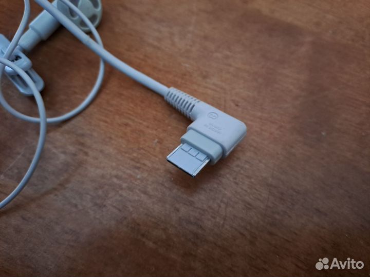 Проводные наушники samsung со своим разъёмом